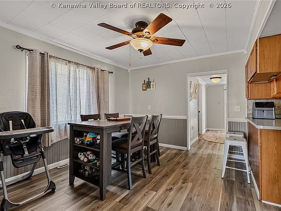 5th image of 232 2nd Ave