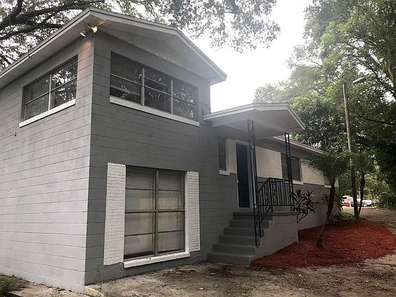 5th image of 3402 Grove Street Cir