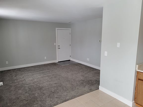 4th image of 1319 Columbus Ave #5