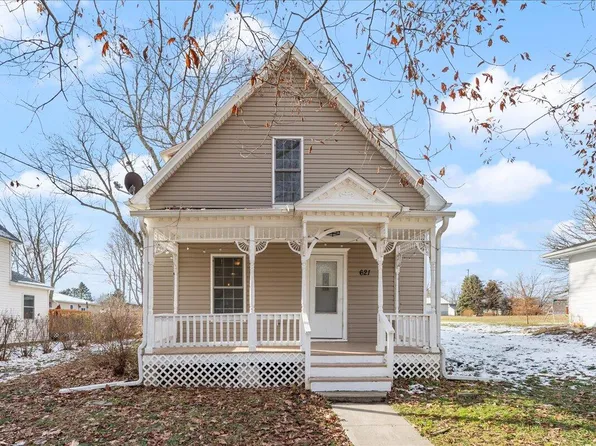 621 East St, Tabor, IA 51653