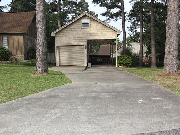 2nd image of 65 Sassafras Dr