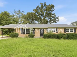 3402 Cinderella Dr, Dallas, NC 28034