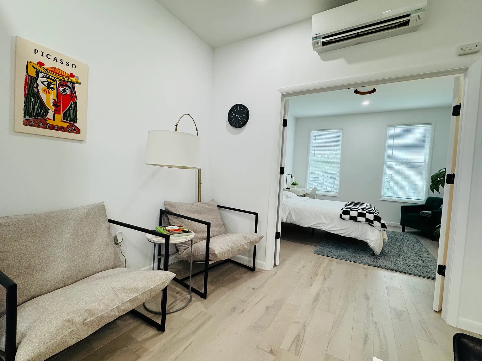 1 bed, 750 sqft, $2,350 — Photo 2