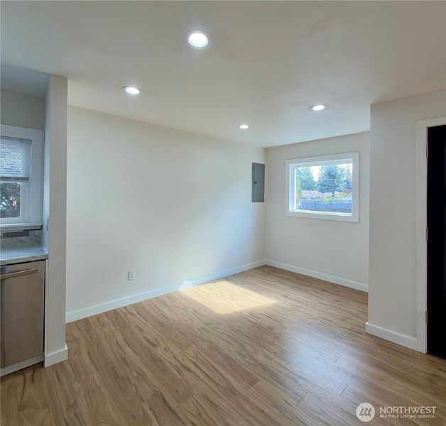 5th image of 608 SW 142nd Street