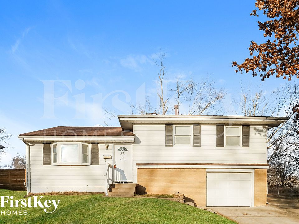 1st image of 7912 NE 54th St