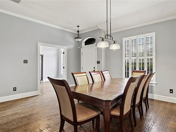 5th image of 6305 Candletree Ln