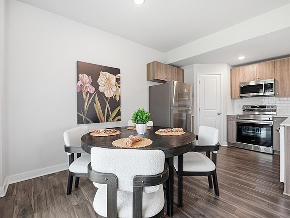 5th image of 8495 N Elgin Ave #8563COLM
