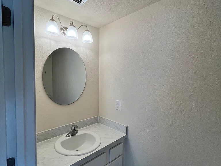 39 Oarsman Crossing Dr — Photo 8