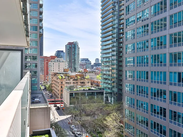 25 Richmond St E #704 — Photo 27