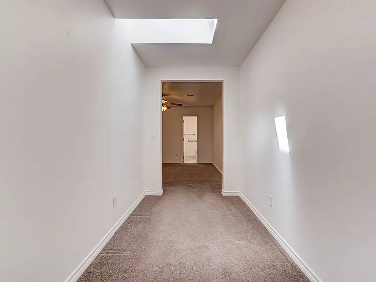 3727 Cedar Ridge Dr — Photo 22