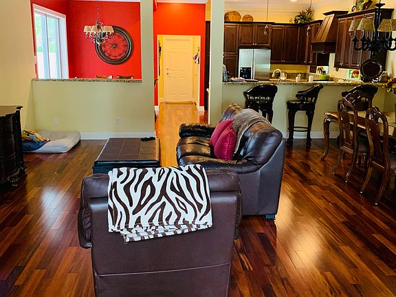 2nd image of 1571 SW Prosperity Way