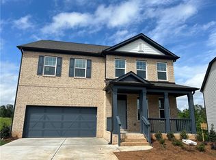 692 Rhone St, Cumming, GA 30041