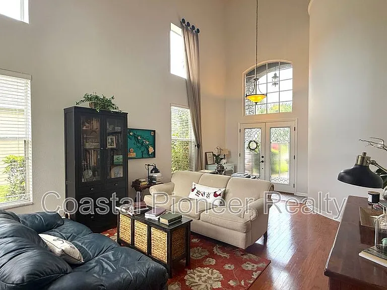 9524 Greenpointe Dr — Photo 5