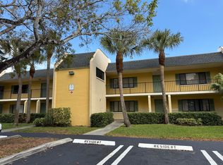 Meadows On The Green Condo, Boynton Beach, FL 33436