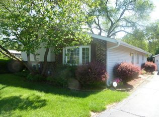 1S065 Lawler Ave, Lombard, IL 60148