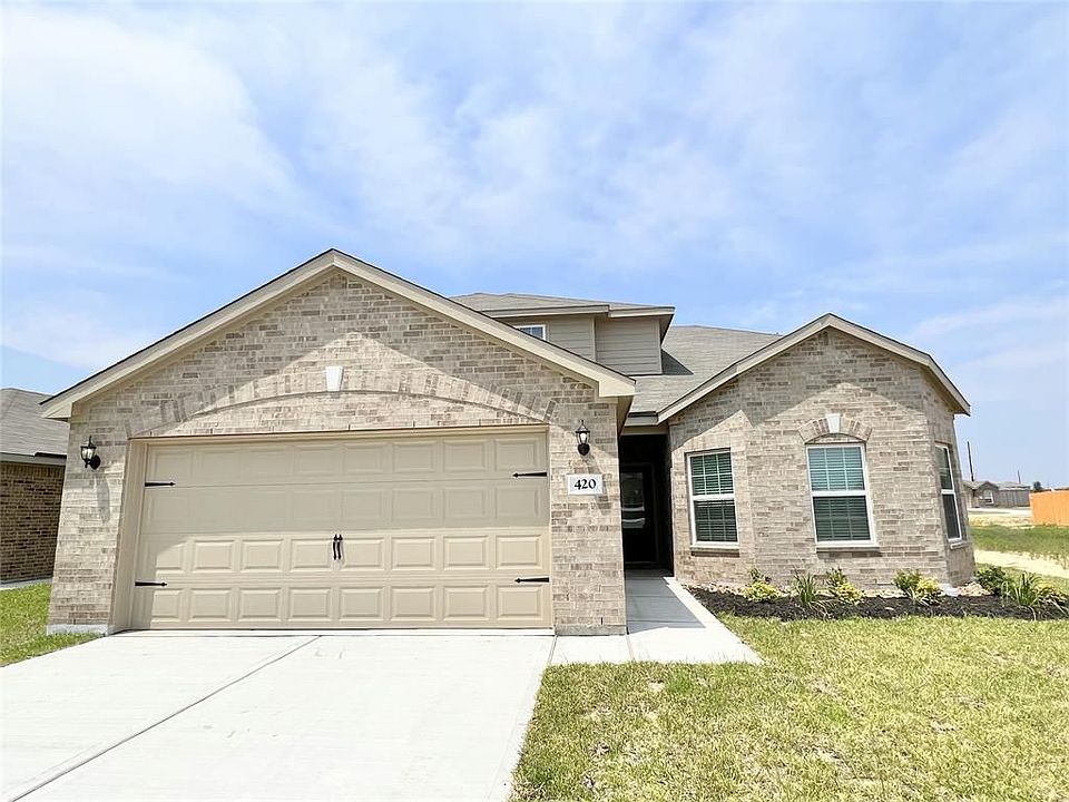 1st image of 420 Bright Lantana Dr