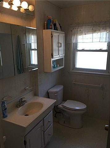 1st image of 2809 Strauss Ave