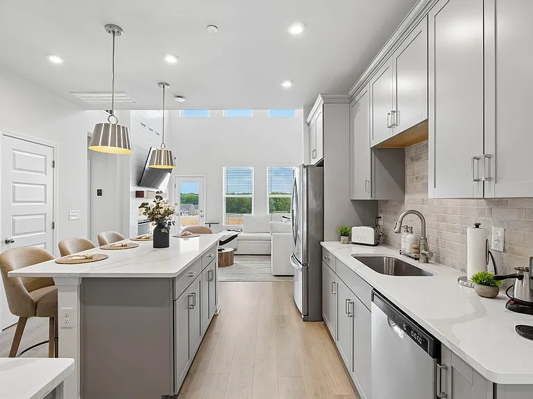 615 Club View Way — Photo 12