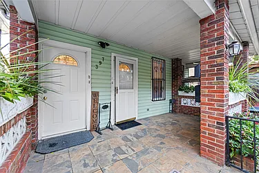 Rented by Aron Fried, LREB