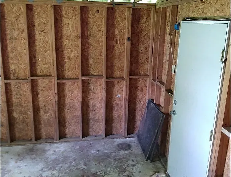 115 E Florida St — Photo 21