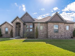 5717 61st St, Rogers, AR 72758