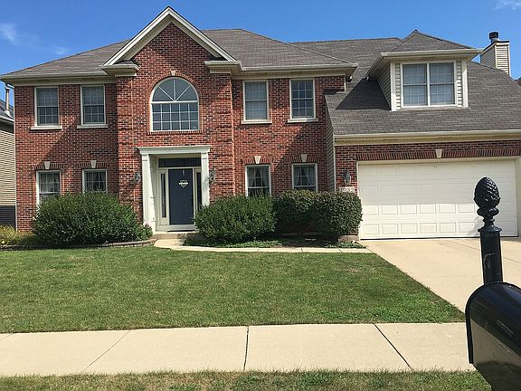 2nd image of 1932 Gardner Cir E