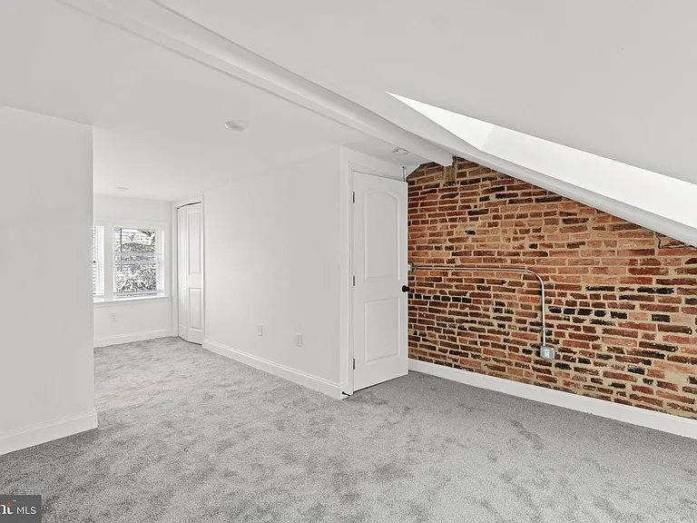 1008 Boyd St — Photo 19