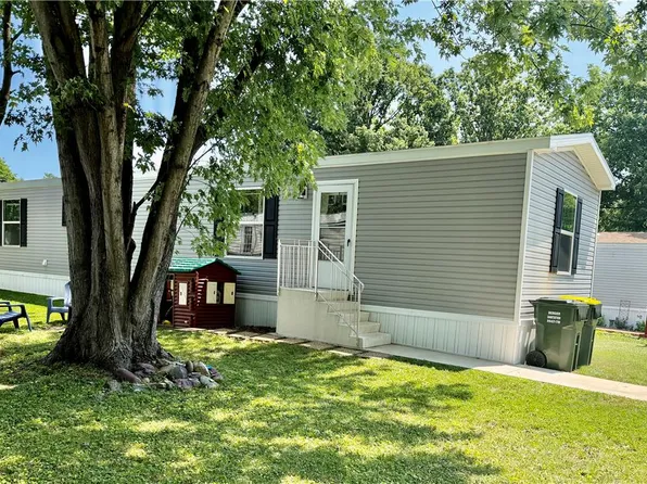 5733 Pfeiffer Cir, Germansville, PA 18053