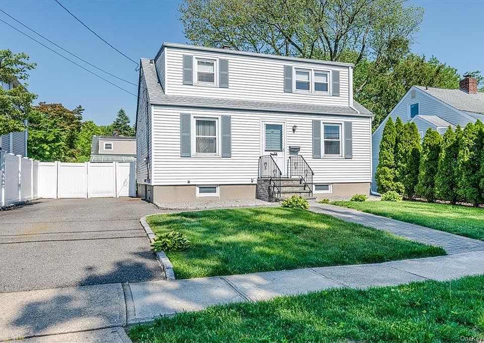 1st image of 16 Cambridge Ave