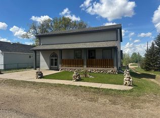 109 E 1st Ave S, Sundre, AB T0M1X0