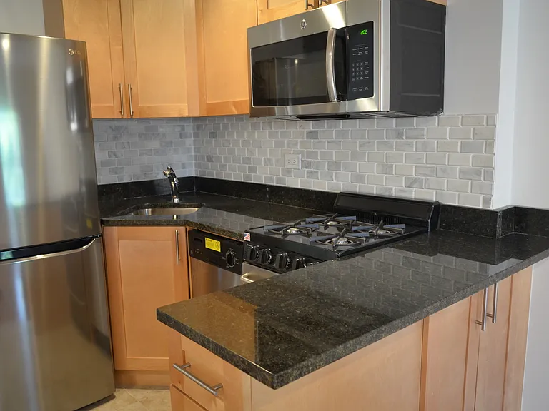 575 2nd Ave #3B — Photo 1