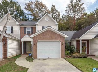 406 Village Pl, Oxford, AL 36203