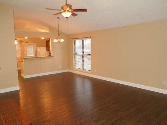 2nd image of 1100 Bellmont Ct