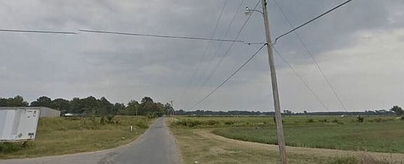 3rd image of 1513 1/2 Arkansas St