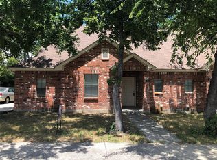 130 Del Rio Ave, Benbrook, TX 76126