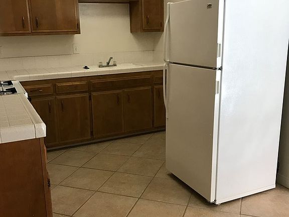 2nd image of 1530 Chalcedony St APT W