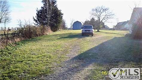 1st image of 1081 Connie Dr