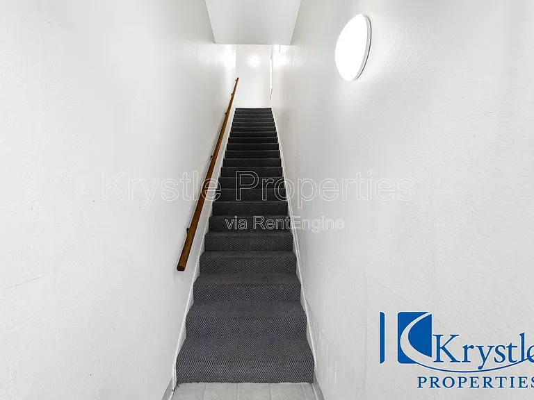 300 Virginia St #4 — Photo 11
