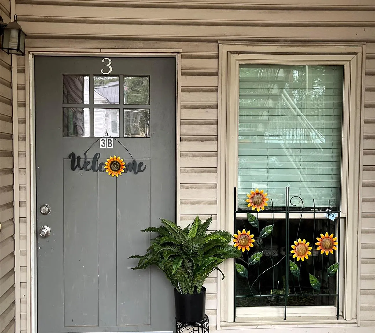 2 bed, 2.0 bath, 918 sqft, $900 — Photo 1