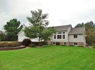 4550 Hawk Haven Rd, Stevens Point, WI 54482