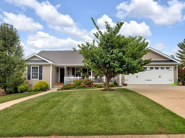 130 Violet Ln, Bluff City, TN 37618
