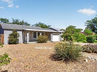 225 Morningside Dr NE, Albuquerque, NM 87108