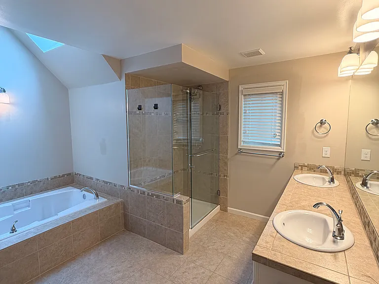 4420 246th Ave SE — Photo 9