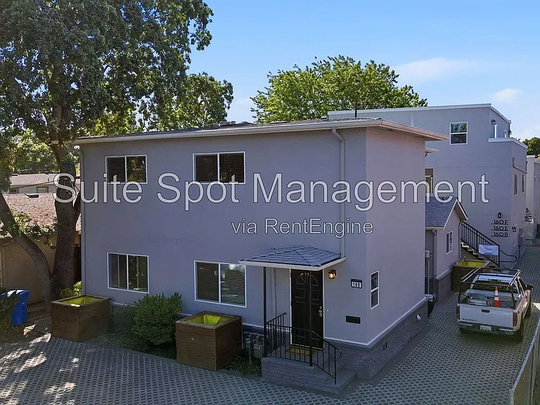 160 Harrison Ave #E3 — Photo 42