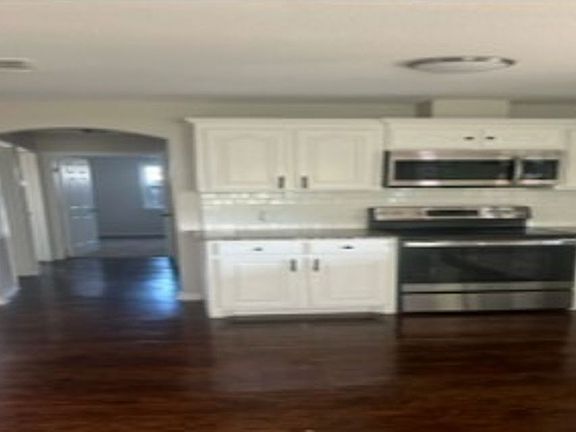 5th image of 624 Hallvale Dr