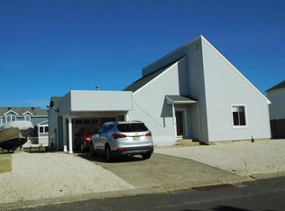 104 Matilda Dr, Manahawkin, NJ