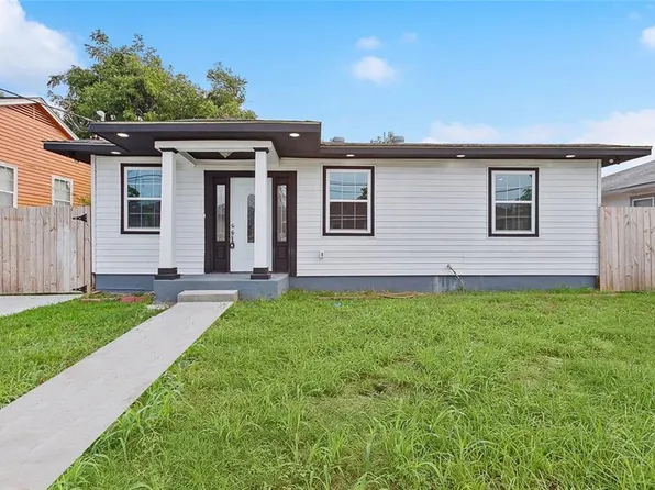 4909 Werner Dr, New Orleans, LA 70126