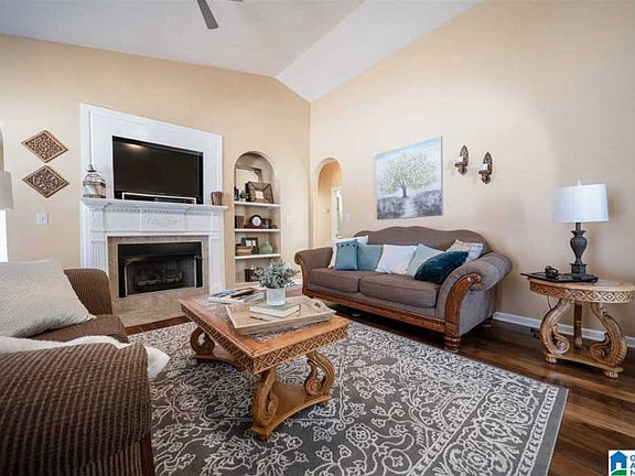 3rd image of 5246 Cottage Ln