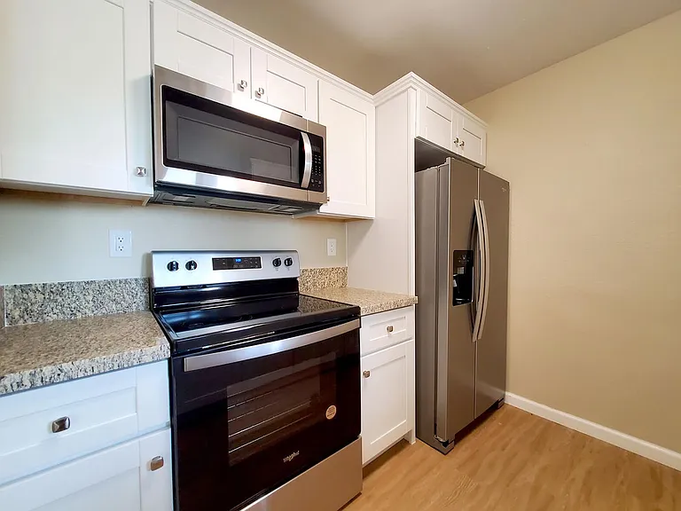 Cinnamon Woods Apartments — Photo 32