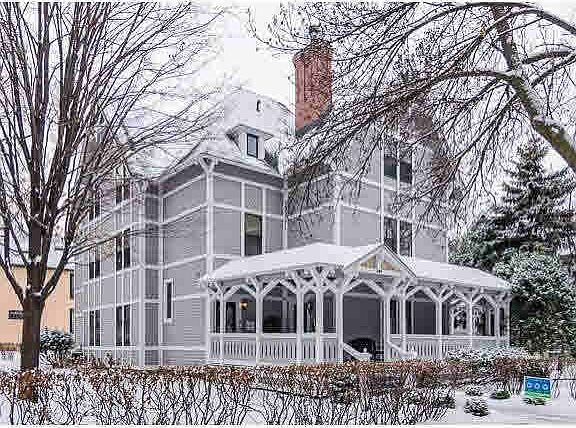 2nd image of 500 Holly Avenue